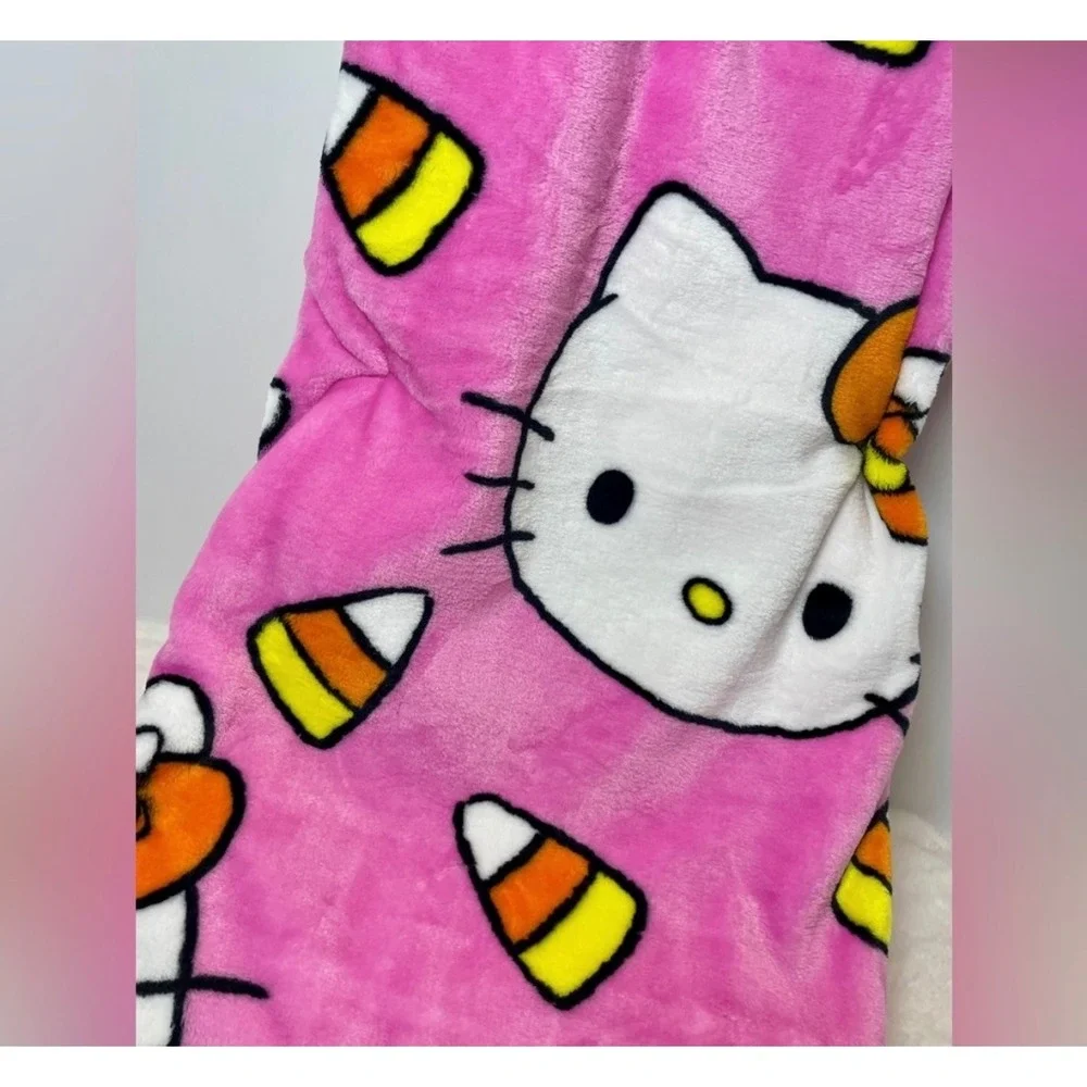 Hello Kitty Halloween Throw‎ Blanket Pink Candy Corn New 60x70